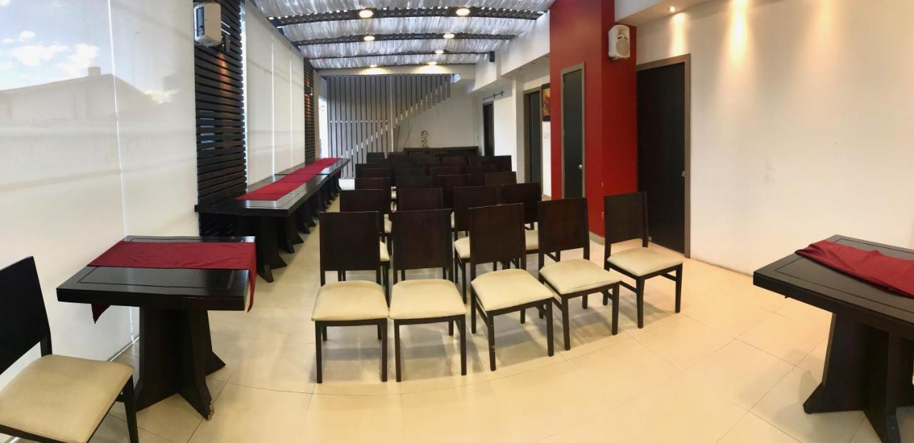 קואנקה Hotel Santiago De Compostella Suites מראה חיצוני תמונה