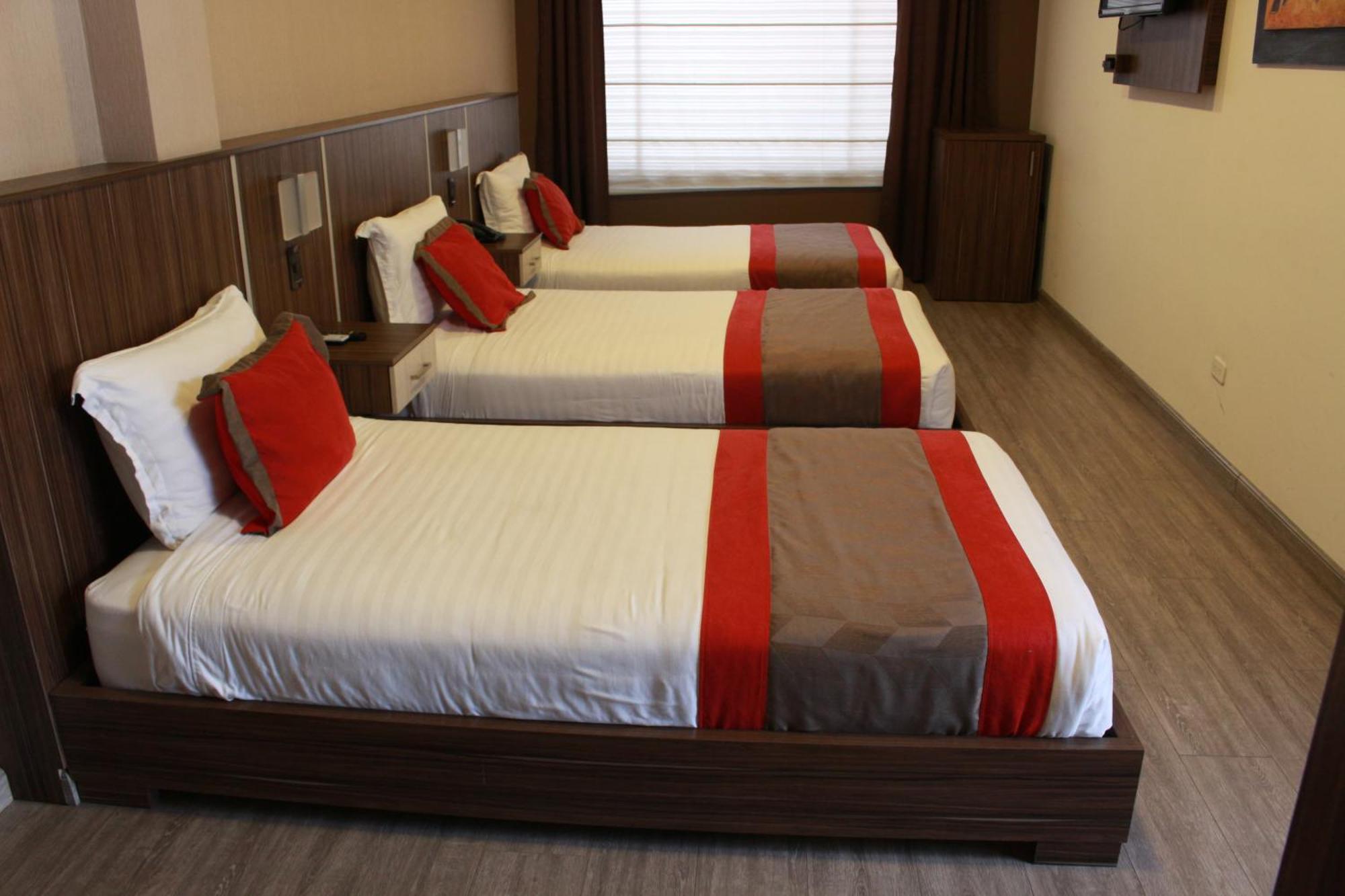 קואנקה Hotel Santiago De Compostella Suites מראה חיצוני תמונה