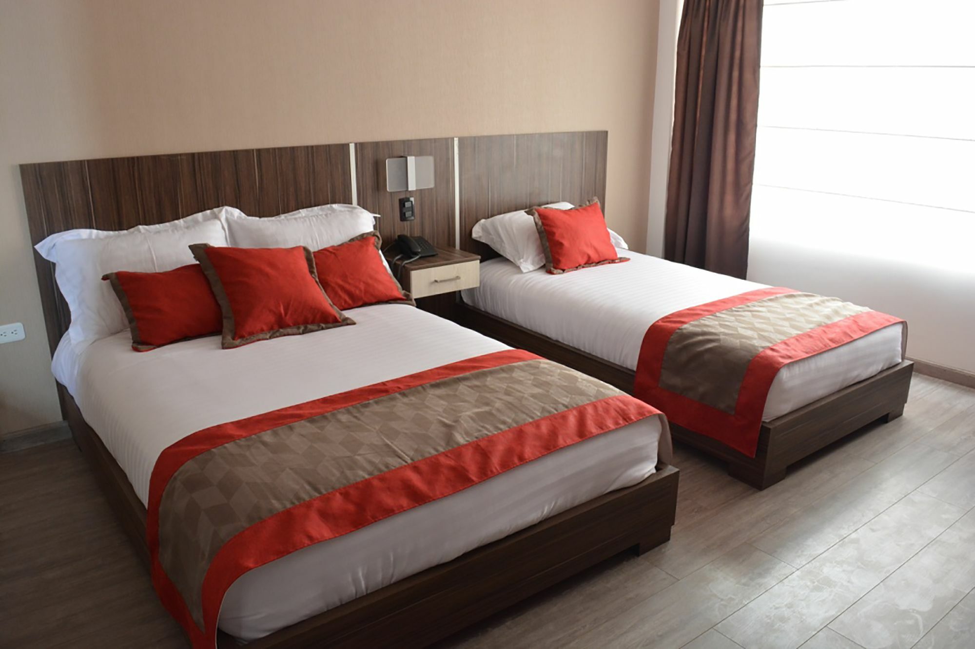 קואנקה Hotel Santiago De Compostella Suites מראה חיצוני תמונה