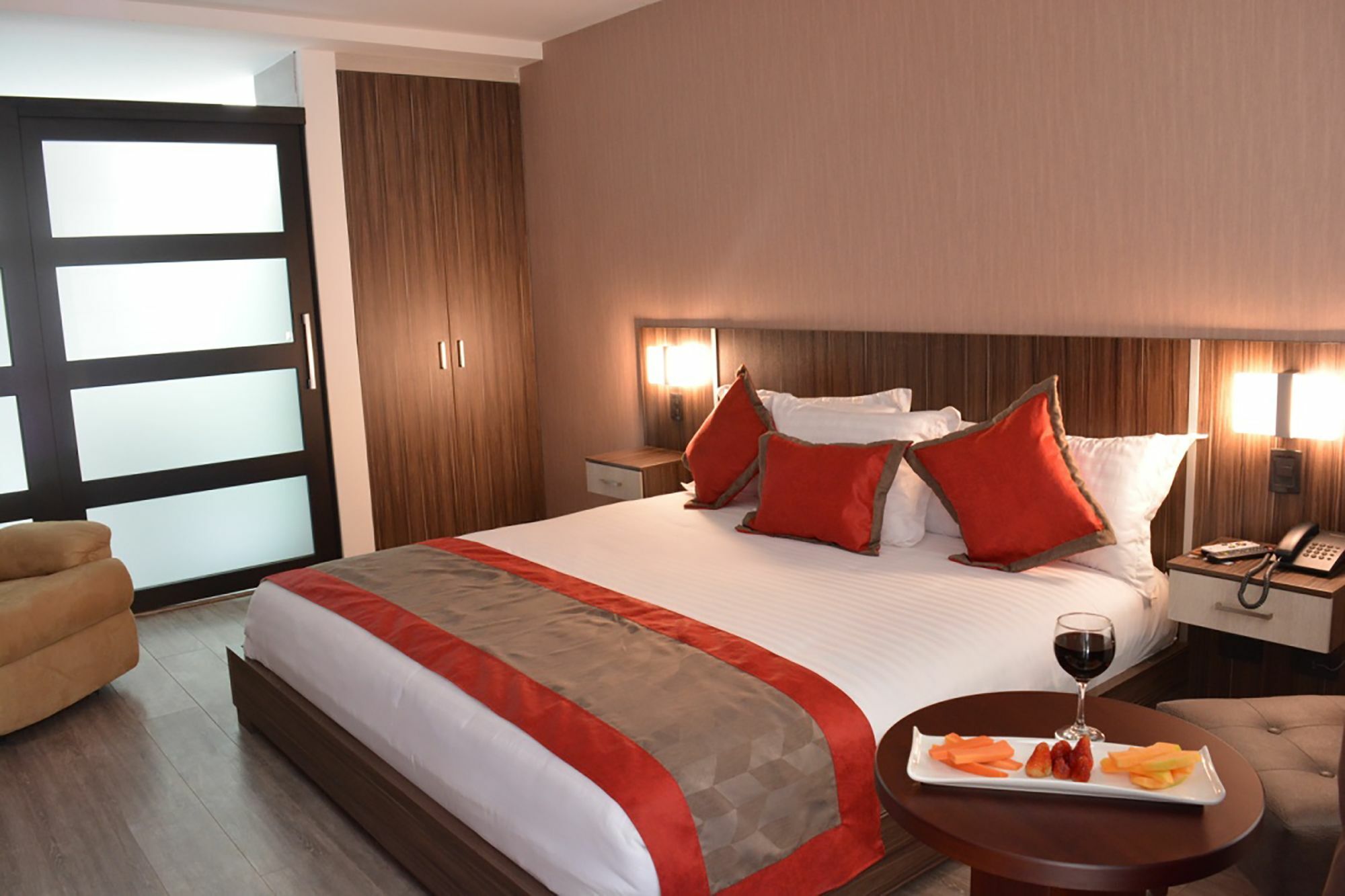 קואנקה Hotel Santiago De Compostella Suites מראה חיצוני תמונה